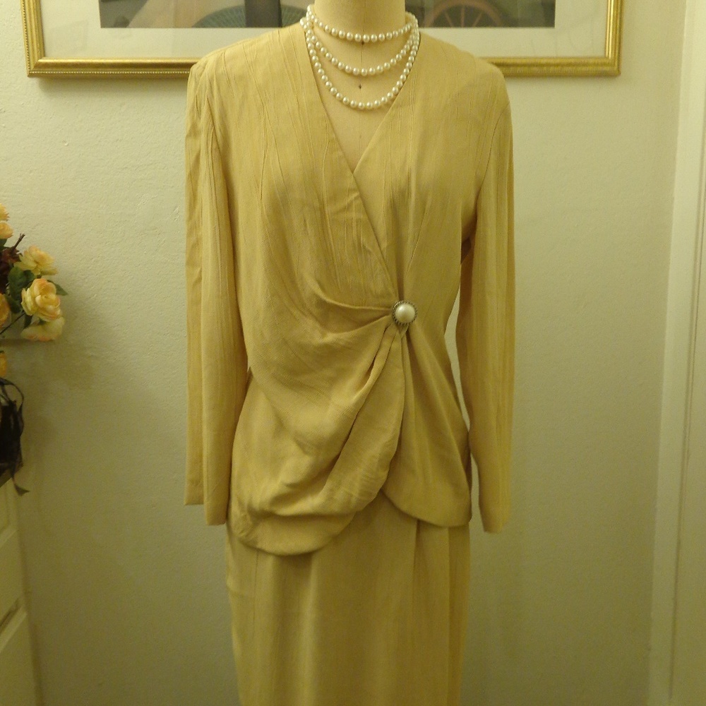 Vintage Taurus II Cream Color Suit